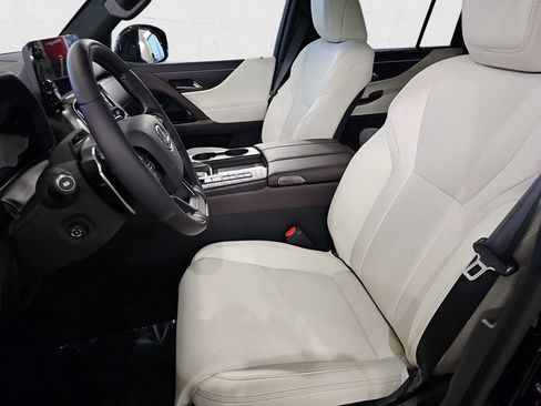 New 2026 Lexus LX 700h Luxury w/ Appearance Package image 17