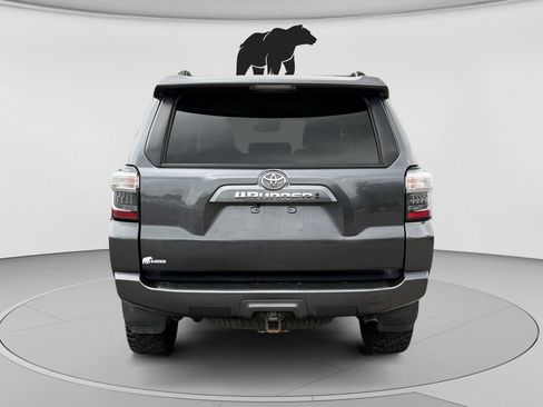 Used 2022 Toyota 4Runner SR5 Premium AWD/4WD image 4