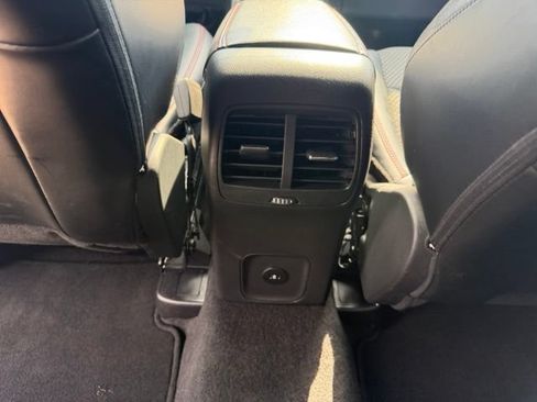 Used 2025 Ford Escape ST-Line FWD image 14