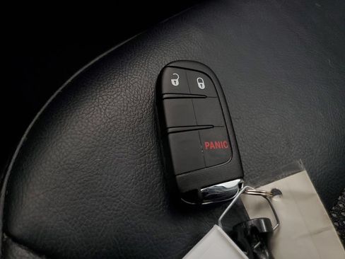 Used 2018 Jeep Compass Trailhawk w/ Navigation Group AWD/4WD image 27