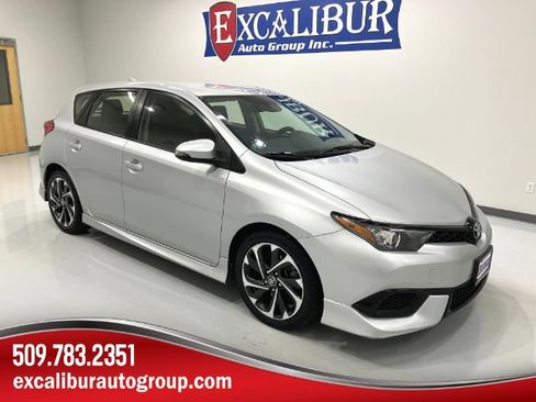 Used 2017 Toyota Corolla iM w/ All-Weather Mat Package FWD image 1