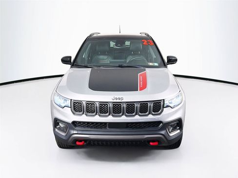 Used 2023 Jeep Compass Trailhawk w/ Sun and Sound Group AWD/4WD image 6