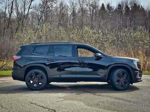 New 2026 GMC Acadia Elevation image 2