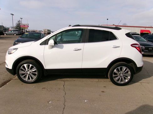 Used 2017 Buick Encore Preferred image 3