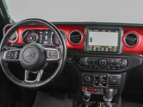 Used 2020 Jeep Gladiator Rubicon AWD/4WD image 18