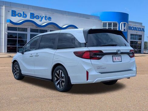 New 2026 Honda Odyssey EX-L image 3