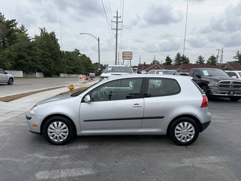 Used 2007 Volkswagen Rabbit 2-Door FWD image 4