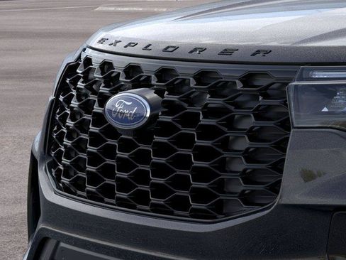 New 2026 Ford Explorer ST-Line AWD/4WD image 17