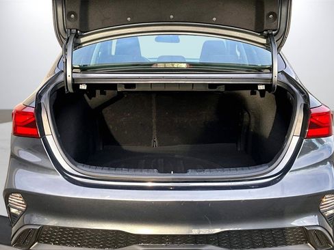 Used 2024 Kia Forte LXS image 23