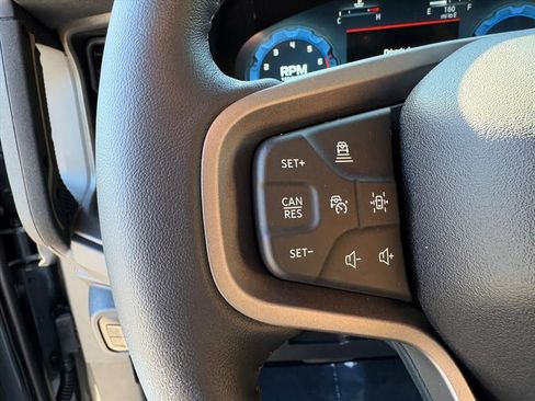 New 2025 Ford Bronco Badlands image 11