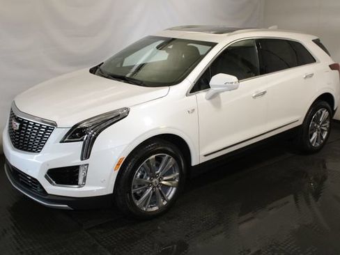 New 2026 Cadillac XT5 Premium Luxury w/ Driver Assist Package AWD/4WD image 2