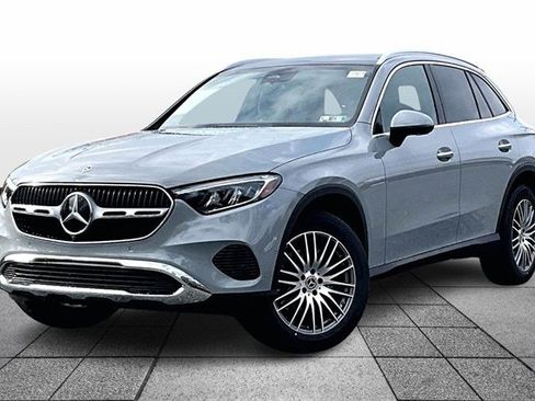 New 2026 Mercedes-Benz GLC 300 4MATIC image 2