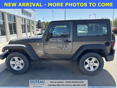Used 2018 Jeep Wrangler Sport AWD/4WD image 1