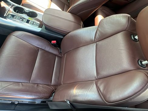 Used 2017 Acura TLX V6 SH-AWD w/ Advance Package image 11