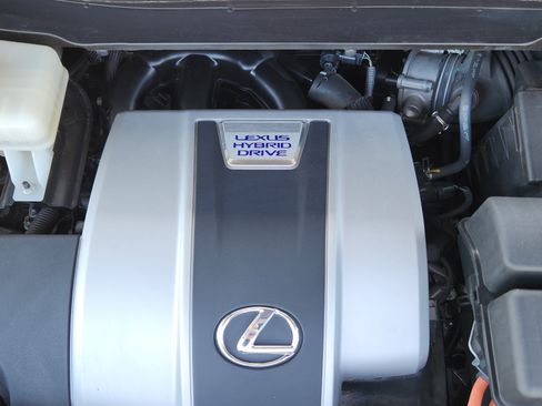 Used 2017 Lexus RX 450h F Sport w/ Accessory Package AWD/4WD image 19