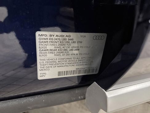 Used 2025 Audi Q5 2.0T Premium Plus w/ Premium Plus Package image 39