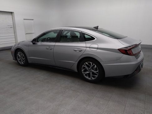 Used 2023 Hyundai Sonata SEL w/ Convenience Package FWD image 3
