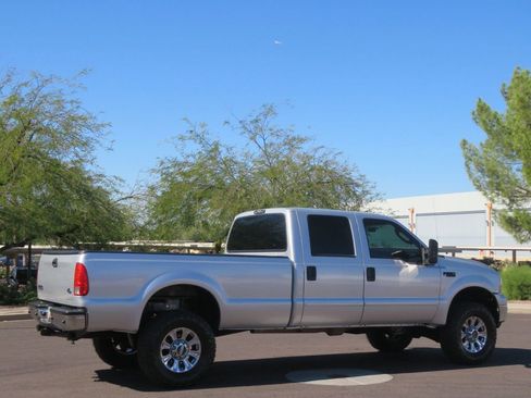 Used 2005 Ford F350 XLT image 6
