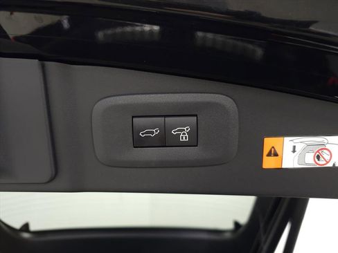 Used 2023 Lexus RZ 450e Premium image 9