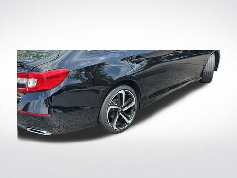 Used 2022 Honda Accord Sport image 8
