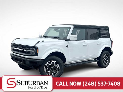 Used 2022 Ford Bronco Outer Banks image 1