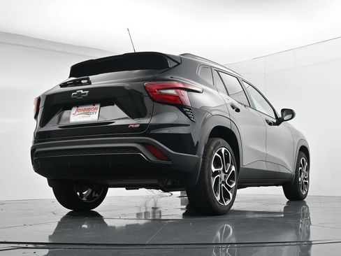 Used 2025 Chevrolet Trax RS w/ Driver Confidence Package FWD image 36
