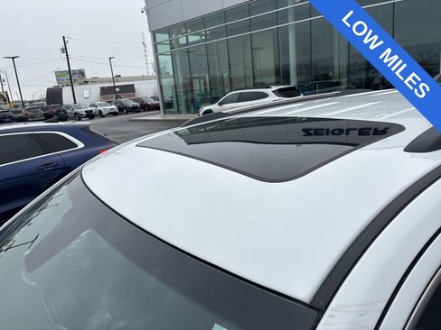 Used 2021 Jeep Grand Cherokee Limited image 6