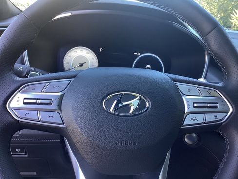 Used 2023 Hyundai Santa Fe Calligraphy image 18