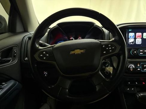 Used 2015 Chevrolet Colorado Z71 AWD/4WD image 45