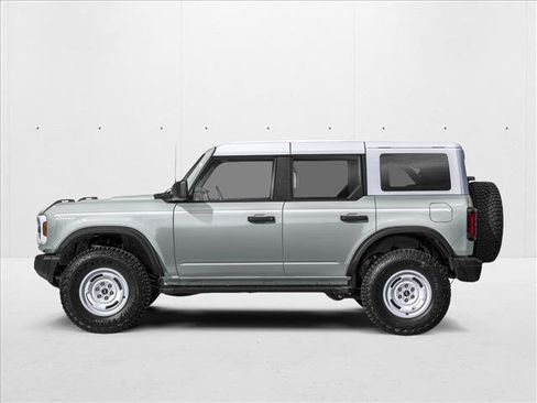 New 2026 Ford Bronco Heritage Edition AWD/4WD image 3