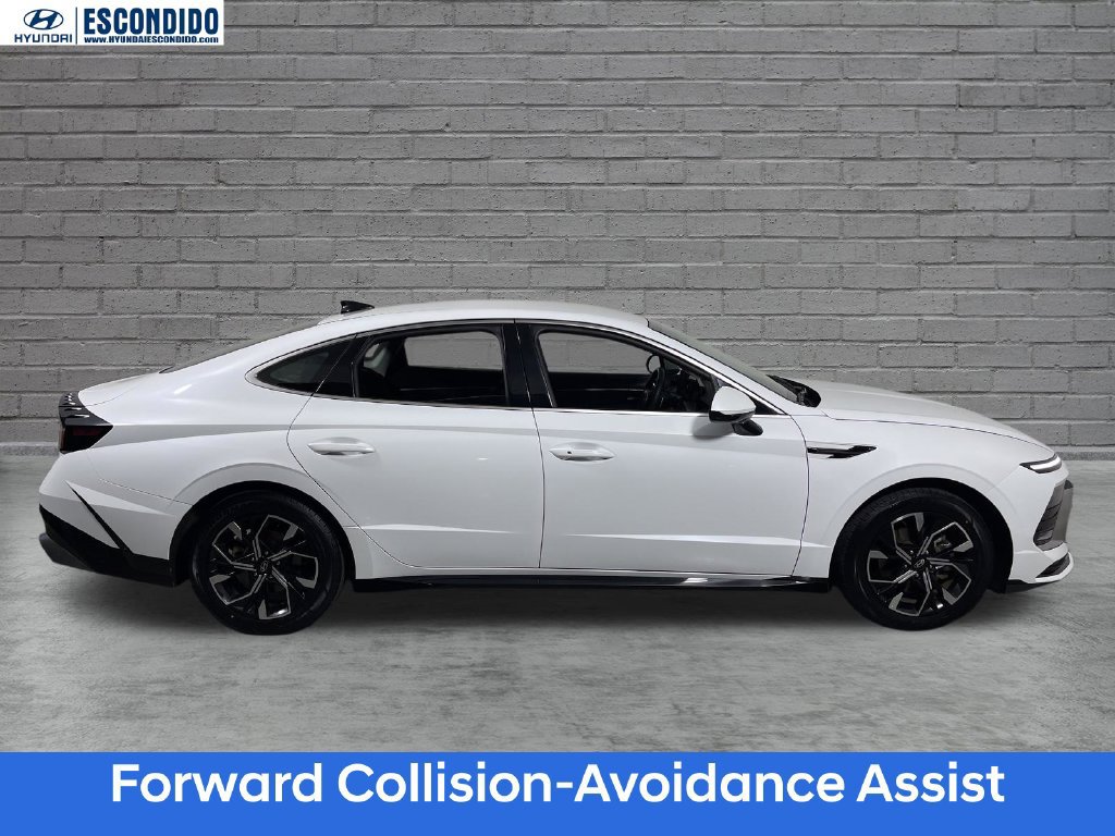Used 2025 Hyundai Sonata SEL FWD image 3