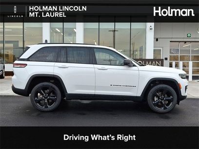 Used 2023 Jeep Grand Cherokee Altitude