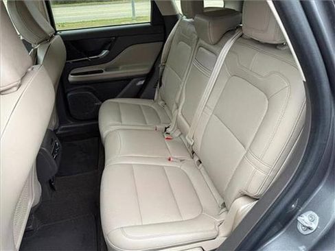 Used 2021 Lincoln Corsair FWD w/ Equipment Group 101A image 39