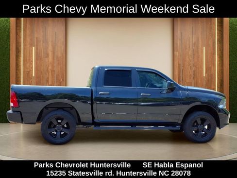 Used 2016 RAM 1500 Express w/ Black Ram 1500 Express Group AWD/4WD image 36