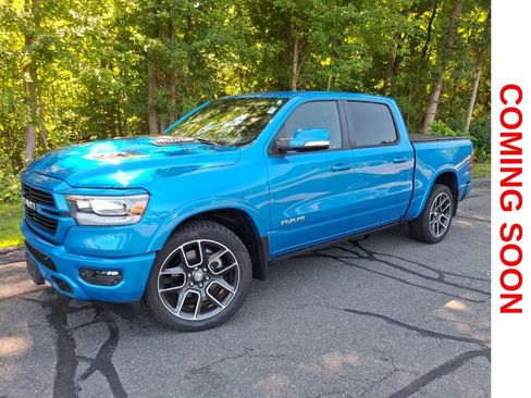 Used 2022 RAM 1500 Laramie AWD/4WD image 1
