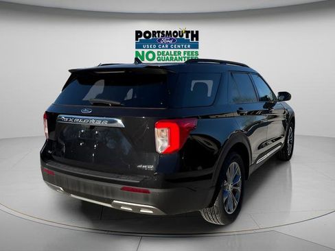 Certified 2022 Ford Explorer XLT w/ Equipment Group 202A AWD/4WD image 28