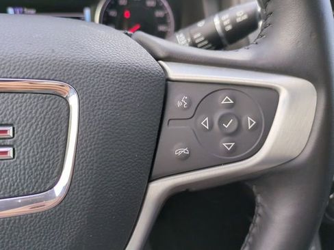 Used 2019 GMC Acadia SLT FWD image 31