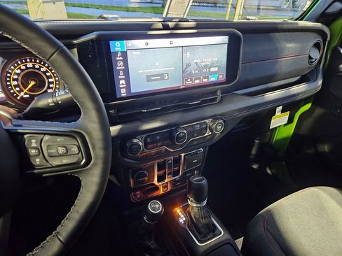 New 2026 Jeep Gladiator Rubicon image 18