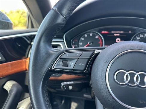 Used 2022 Audi A5 2.0T Premium image 21