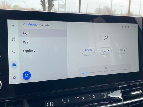 New 2026 Toyota Sienna XLE FWD image 23