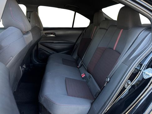 Used 2023 Toyota Corolla SE w/ SE Package FWD image 13