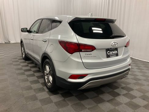 Used 2017 Hyundai Santa Fe Sport image 7