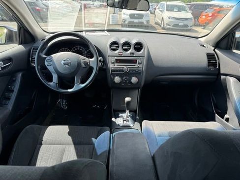 Used 2012 Nissan Altima 2.5 S w/ Special Edition Pkg FWD image 8