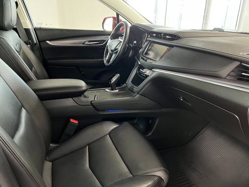 Used 2019 Cadillac XT5 Luxury FWD image 32