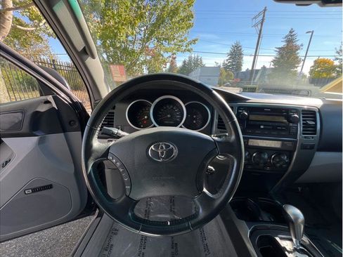 Used 2007 Toyota 4Runner Sport image 8