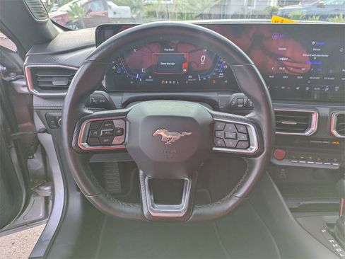 Used 2024 Ford Mustang Premium image 18