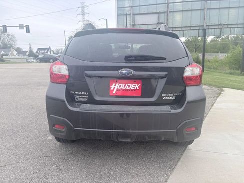 Used 2016 Subaru Crosstrek 2.0i Premium AWD/4WD image 8