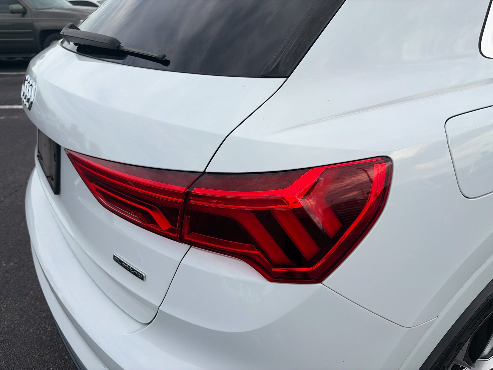Used 2020 Audi Q3 2.0T Prestige AWD/4WD image 15