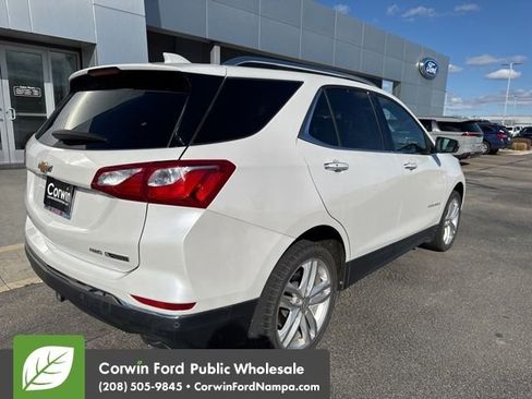 Used 2018 Chevrolet Equinox Premier image 6