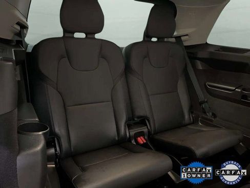 Used 2025 Volvo XC90 B6 Plus image 22